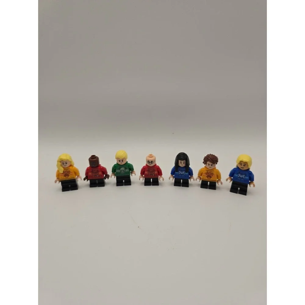 These minifigures are from the LEGO Harry Potter Advent Calendar 2025 (set...